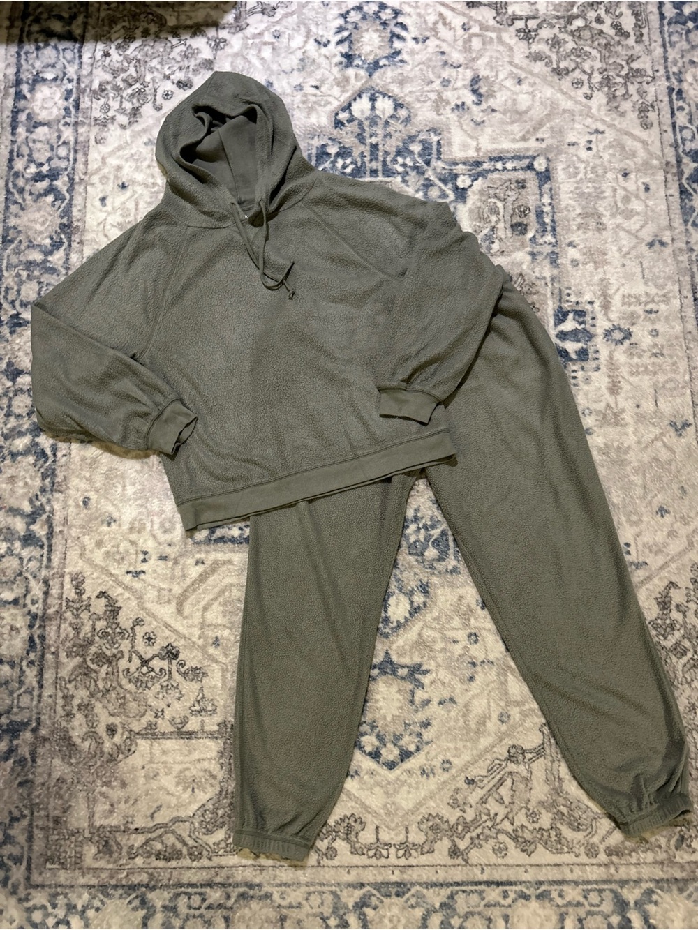 SO Olive Green Hooded Set